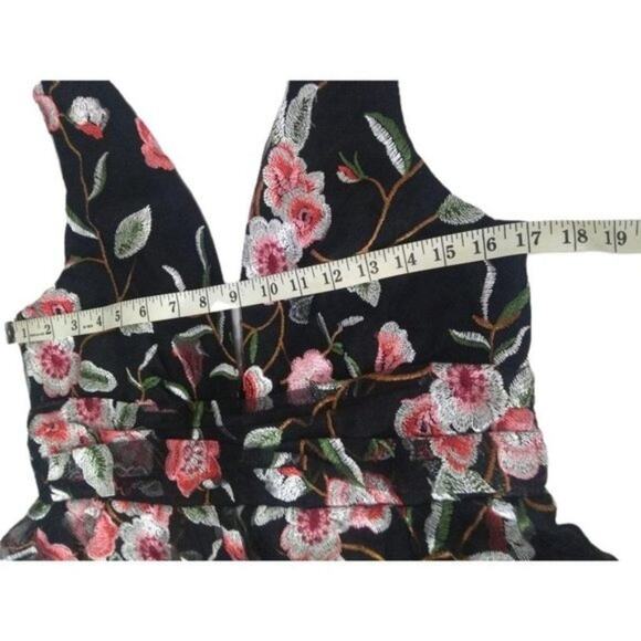 Aqua Luxe Embroidered Floral Mini dress - Picture 4 of 10